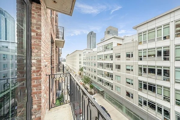 187 Kent Avenue - Photo 10