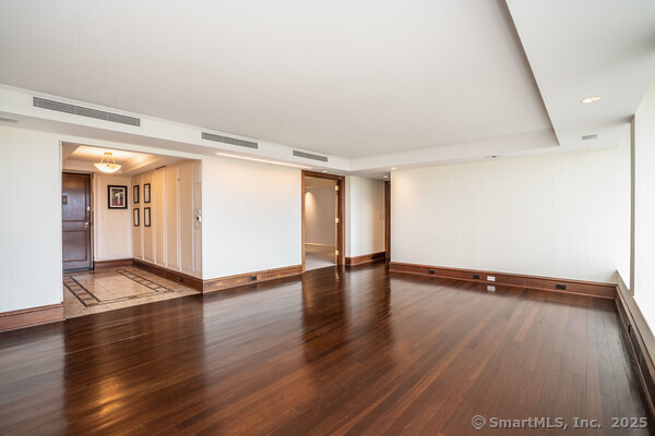 1 Gold Street - Photo 10