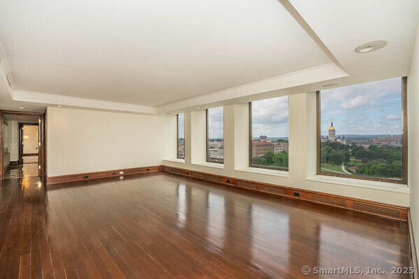 1 Gold Street - Photo 13