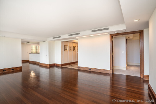 1 Gold Street - Photo 11
