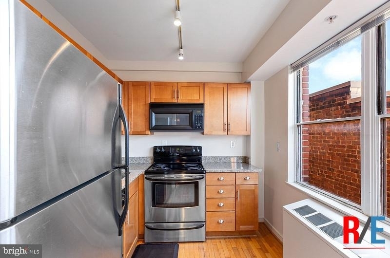 815 King Street - Photo 7