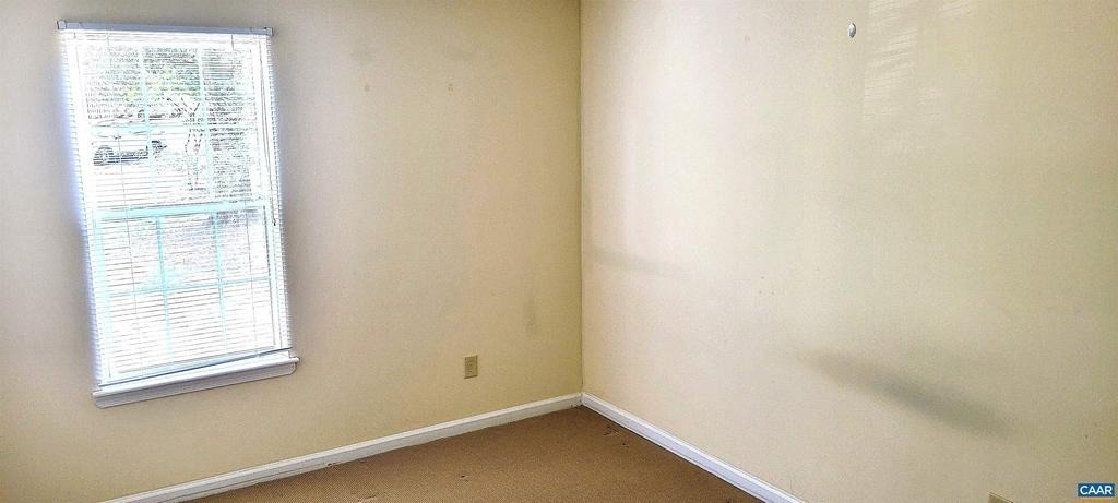 1356 Villa Way - Photo 10