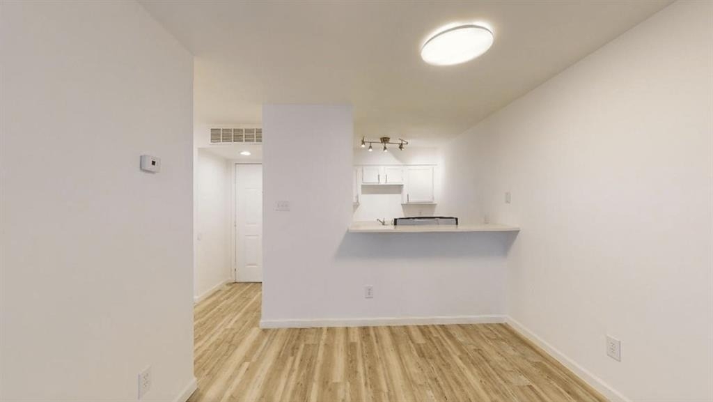 4717 Columbia Ave - Photo 4