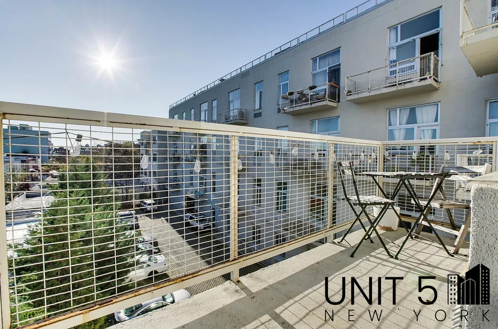 342 Eldert Street - Photo 10