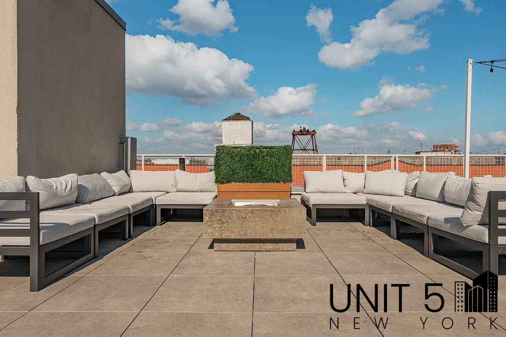 342 Eldert Street - Photo 13