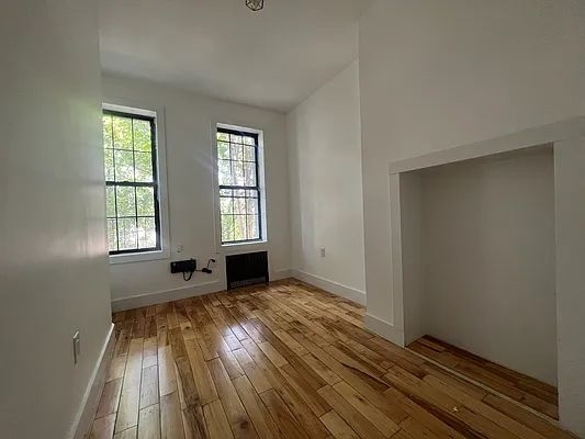 640 Kosciuszko Street - Photo 4