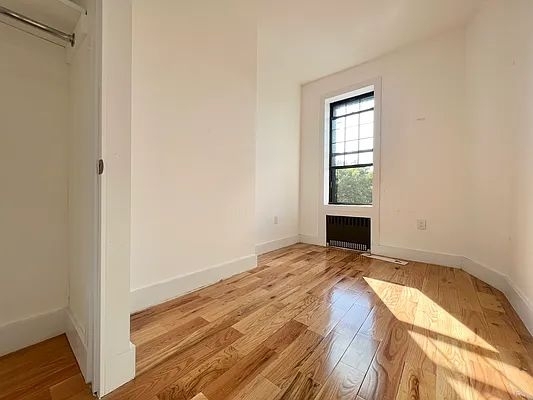 640 Kosciuszko Street - Photo 5