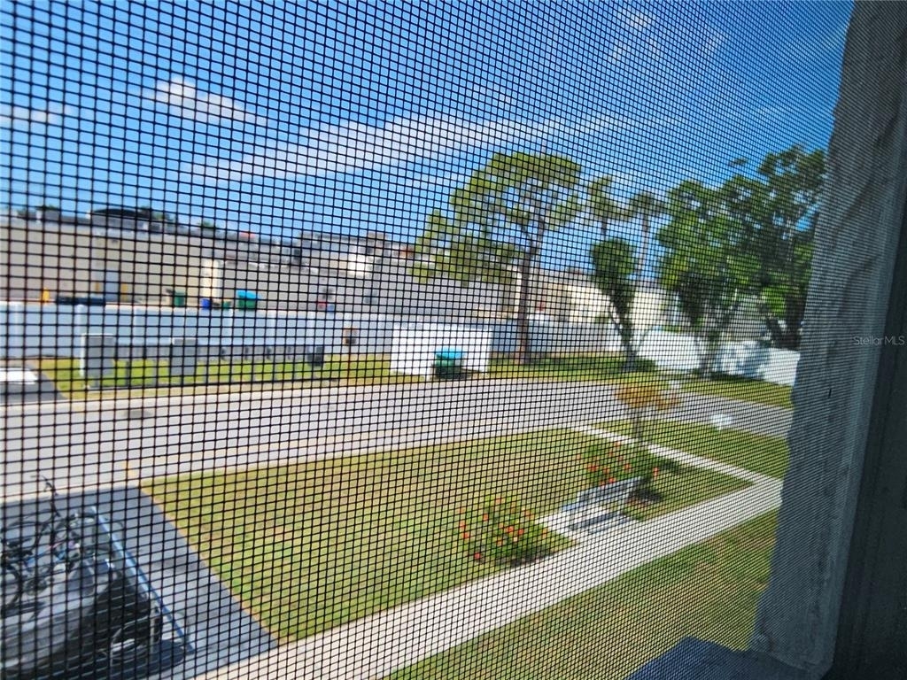 7701 Starkey Road - Photo 13