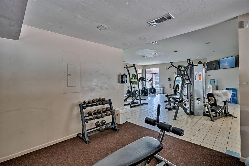 109 Se 16th Avenue - Photo 18