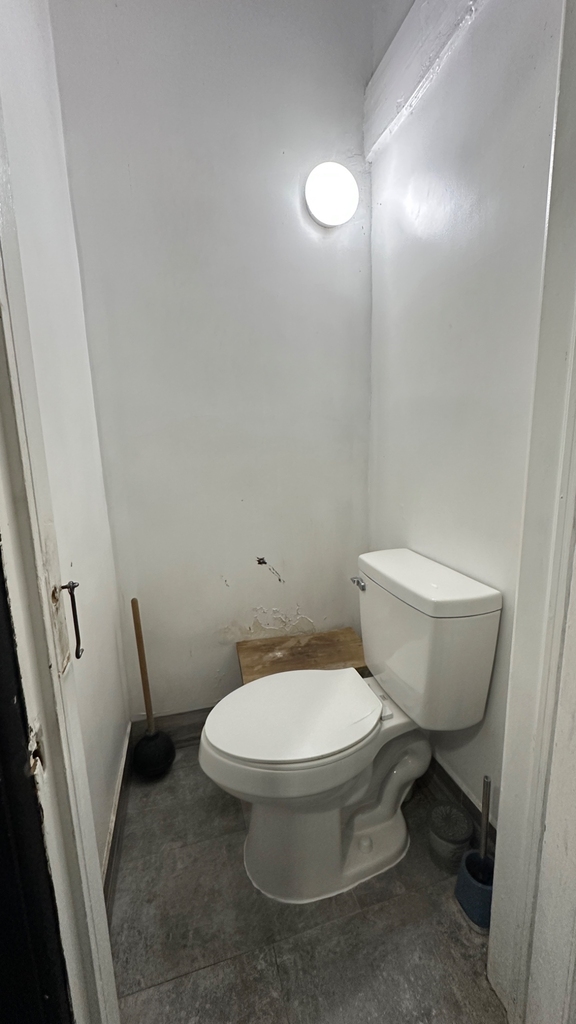  West 46th Street - Photo 2