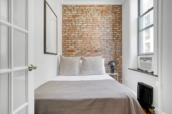 60 Avenue B - Photo 2