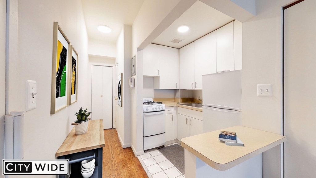 216 East 85th Street - Photo 1