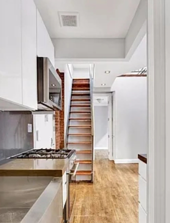 410 East 13th Street - Photo 3