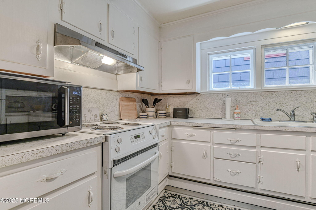 83 Cookman Avenue - Photo 8