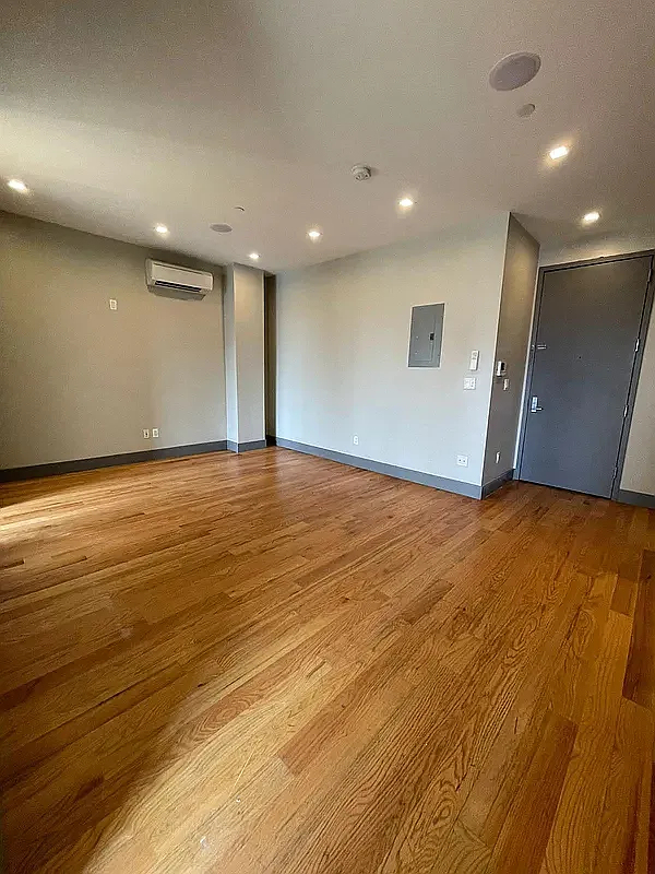 337 Melrose Street - Photo 5