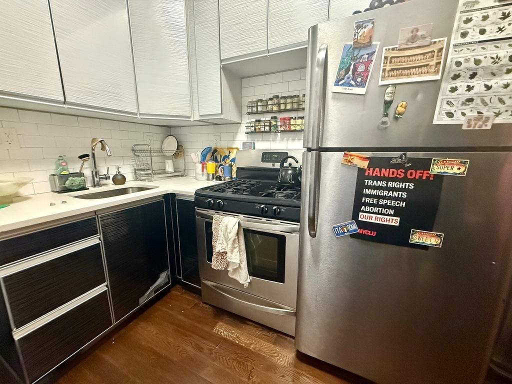 26 Wilson Avenue - Photo 3