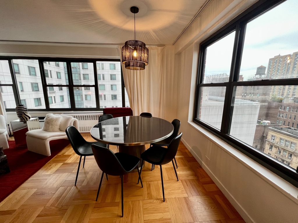 145 4th Avenue - Photo 3