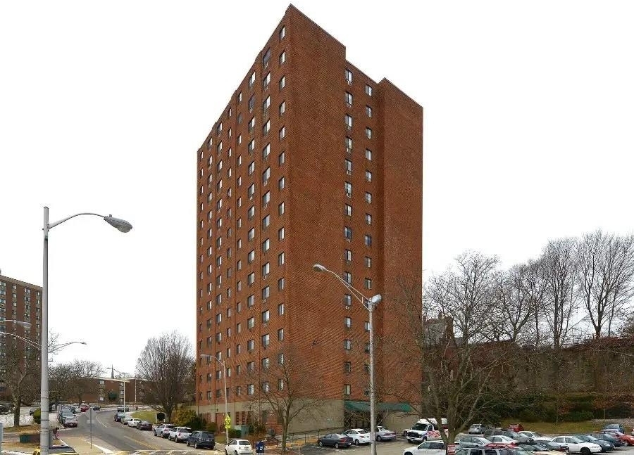 75 East Avenue - Photo 5