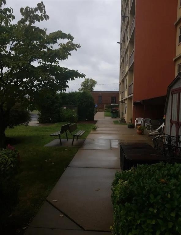 904 3rd Ave - Photo 4