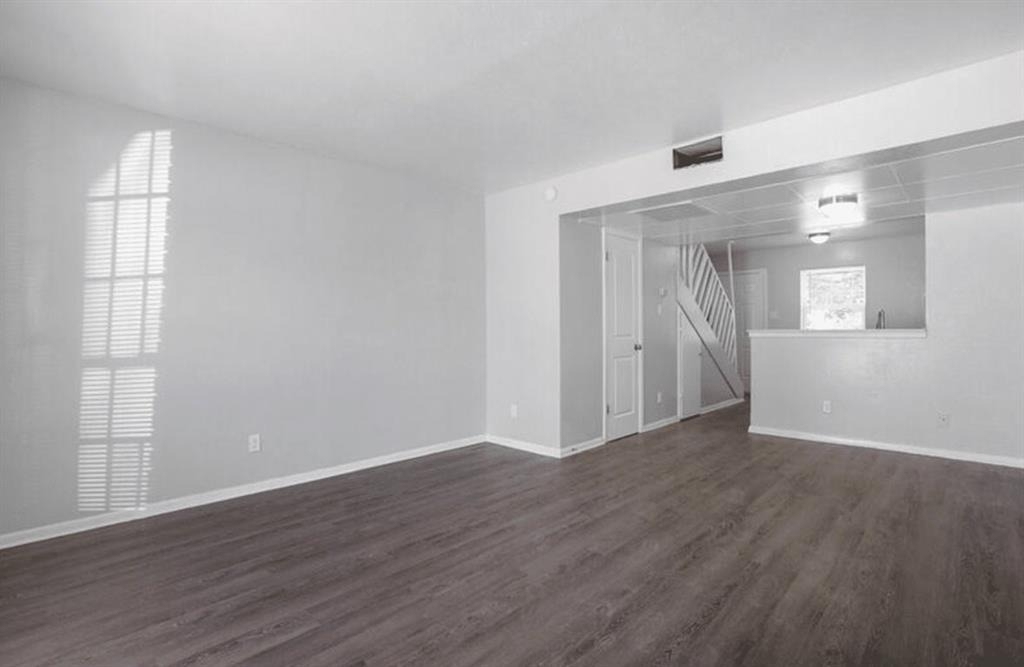313-319 Rose St - Photo 11