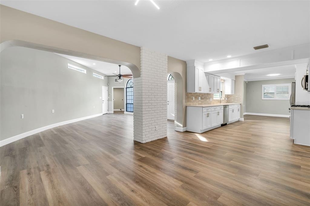 216 S Shore Crest Drive - Photo 8