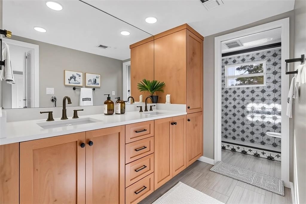 216 S Shore Crest Drive - Photo 16