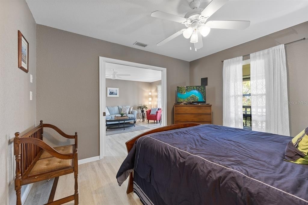 208 Lewis Circle - Photo 17