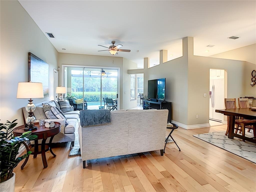 539 Fallbrook Drive - Photo 10