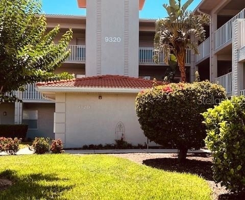 9320 Clubside Circle - Photo 0