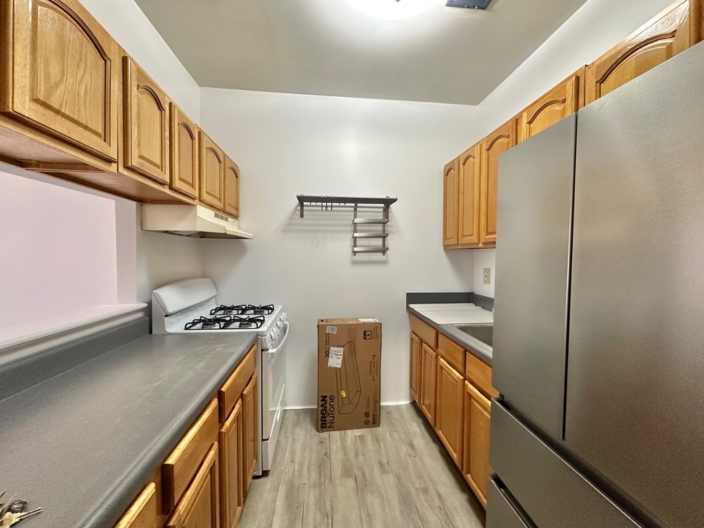 217 East 118th Street - Photo 8