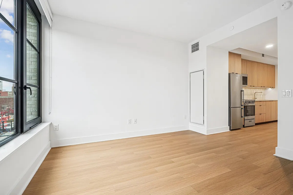 499 President Street - Photo 1