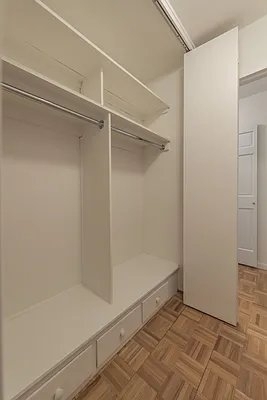 East 87th Street - Photo 8