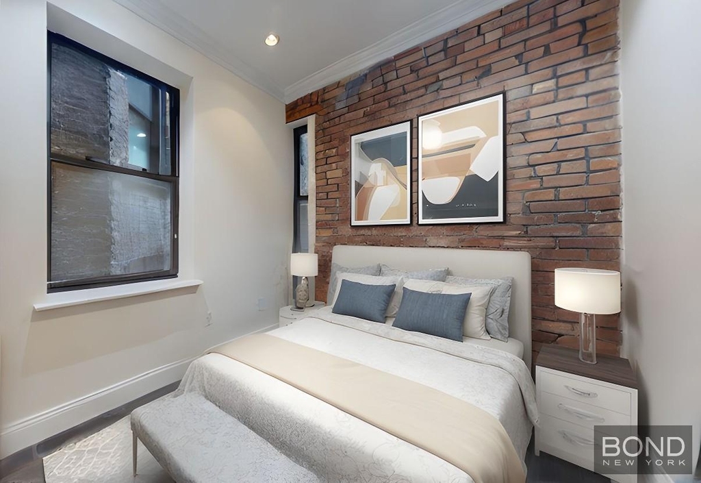 610 East 9th Street - Photo 1