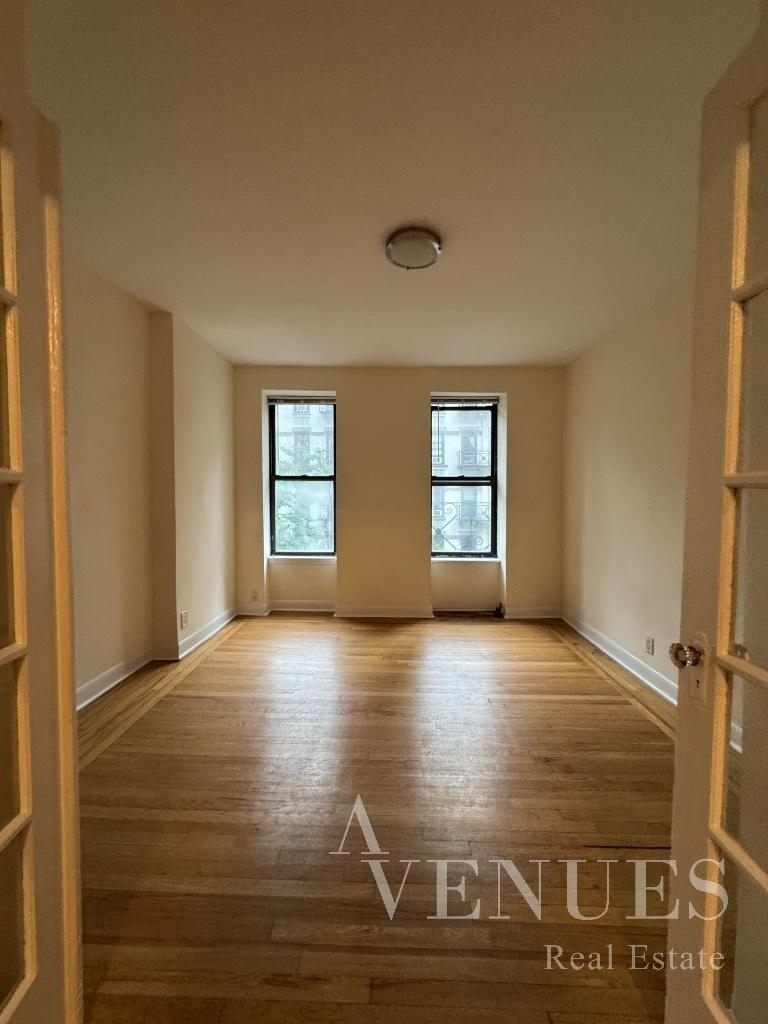 East 84th Street - Photo 3