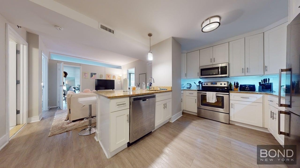 East 34th Street - Photo 1