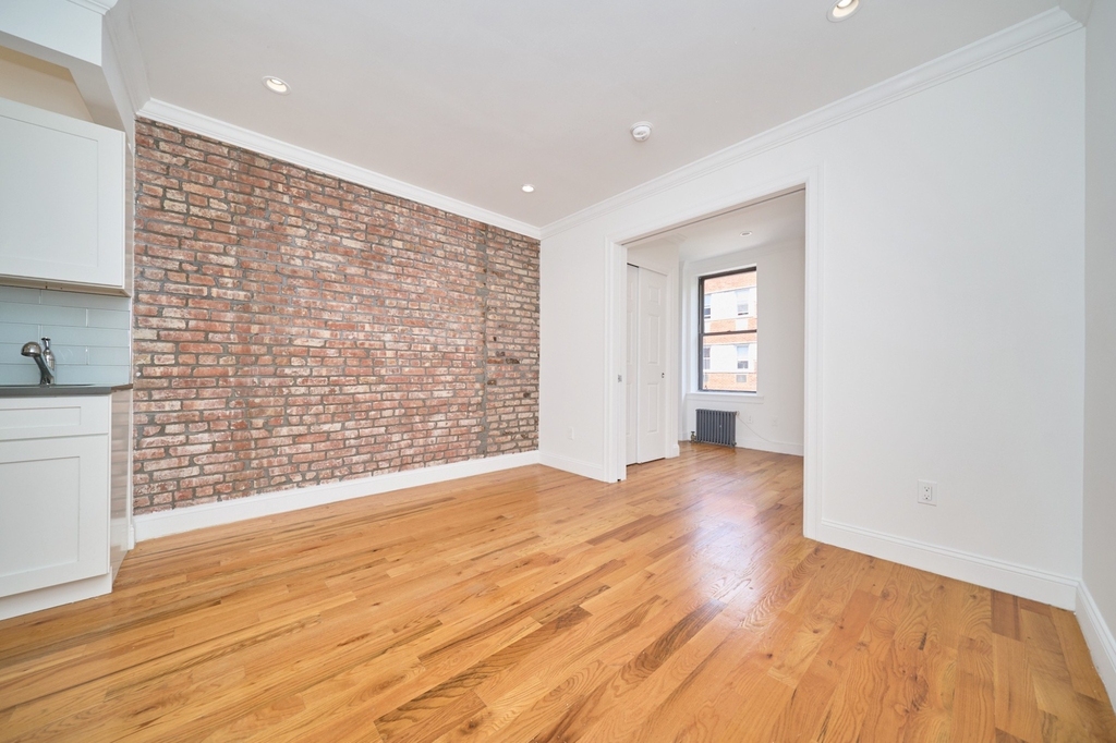 310 E 83rd Street - Photo 1