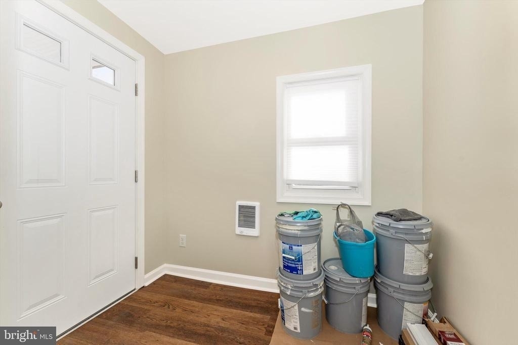 72 Wayside Avenue - Photo 19