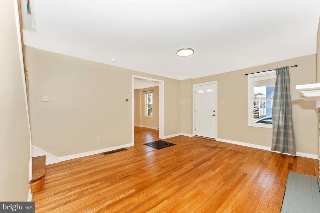 72 Wayside Avenue - Photo 7