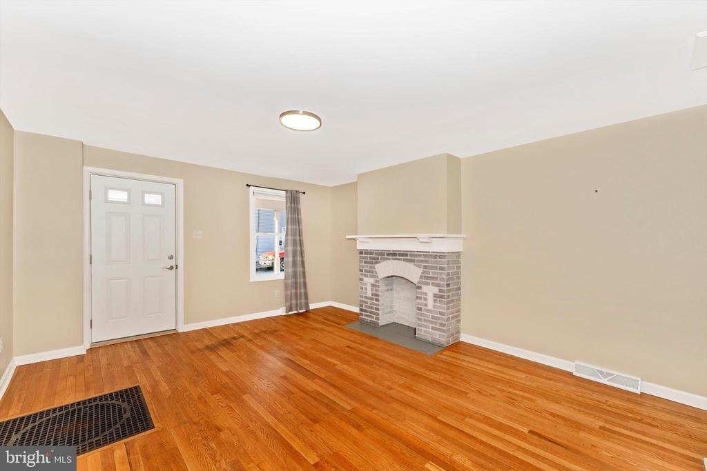 72 Wayside Avenue - Photo 6