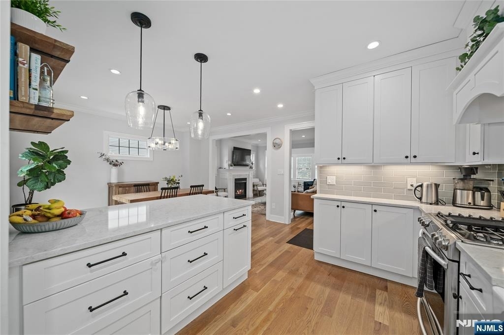 346 Walnut - Photo 9