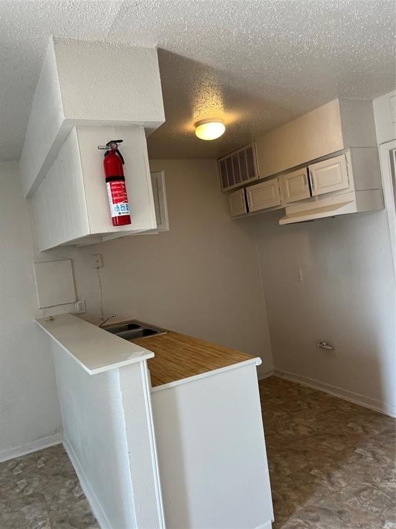 9414 Heno Street - Photo 3