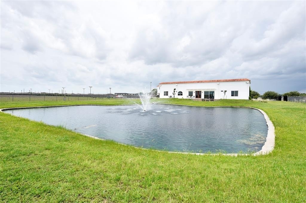6602 Rohan Road - Photo 40