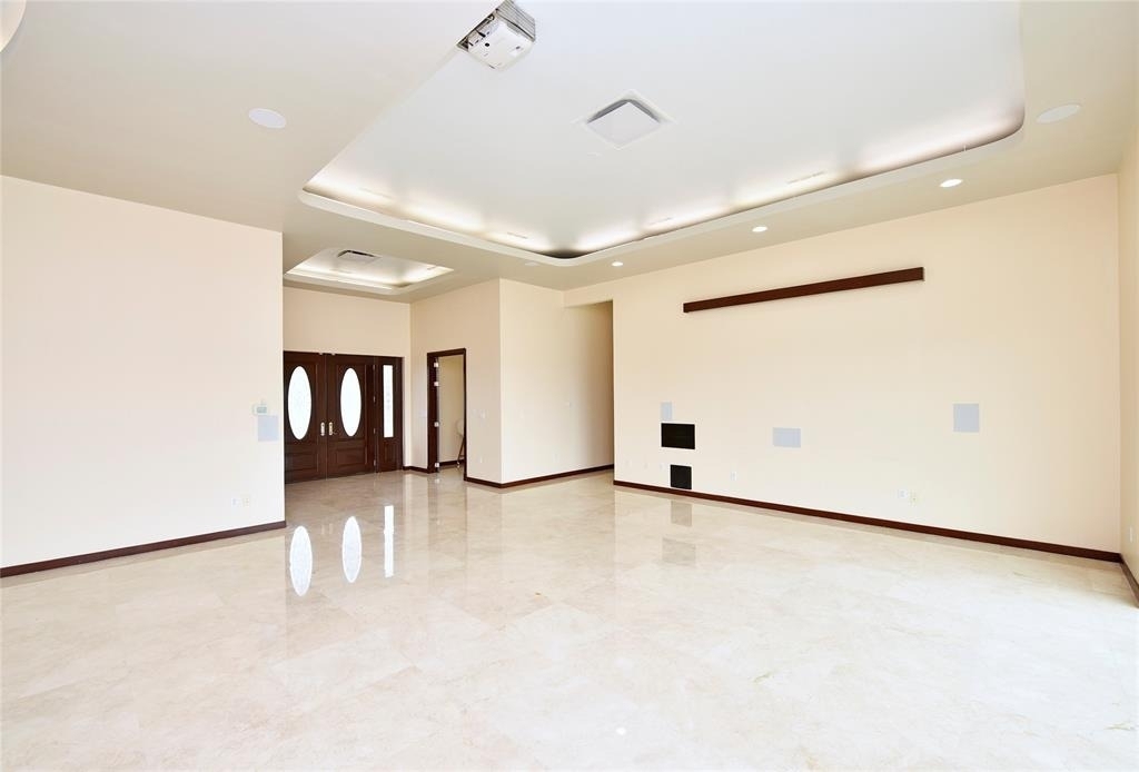 6602 Rohan Road - Photo 8