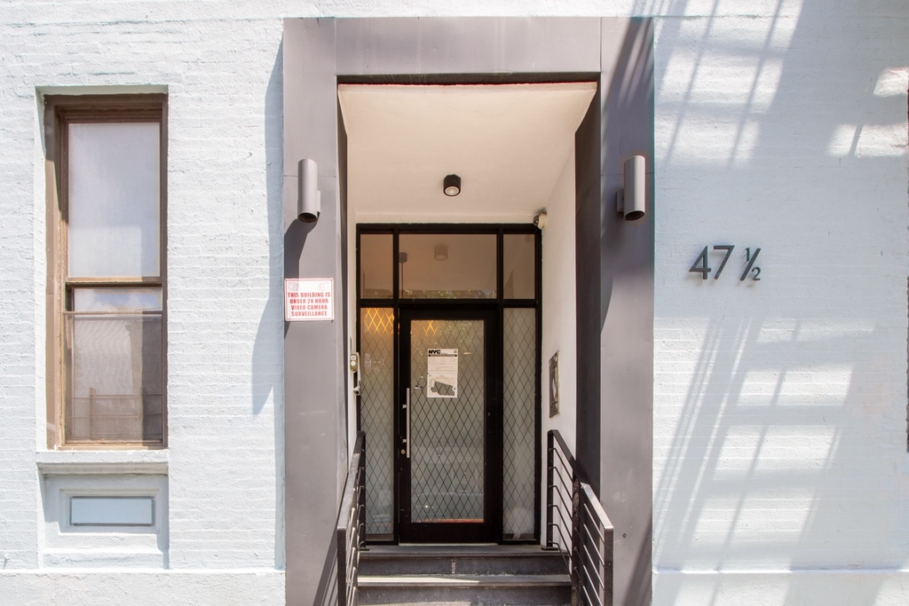 47 East 7th Street - Photo 2