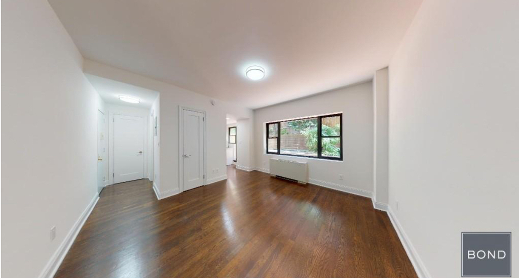 East 56th street  - Photo 1