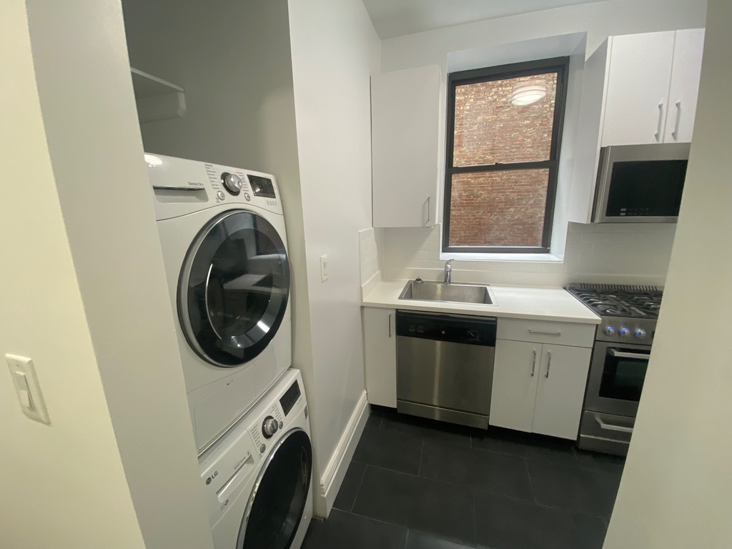 West 72nd Street - Photo 8