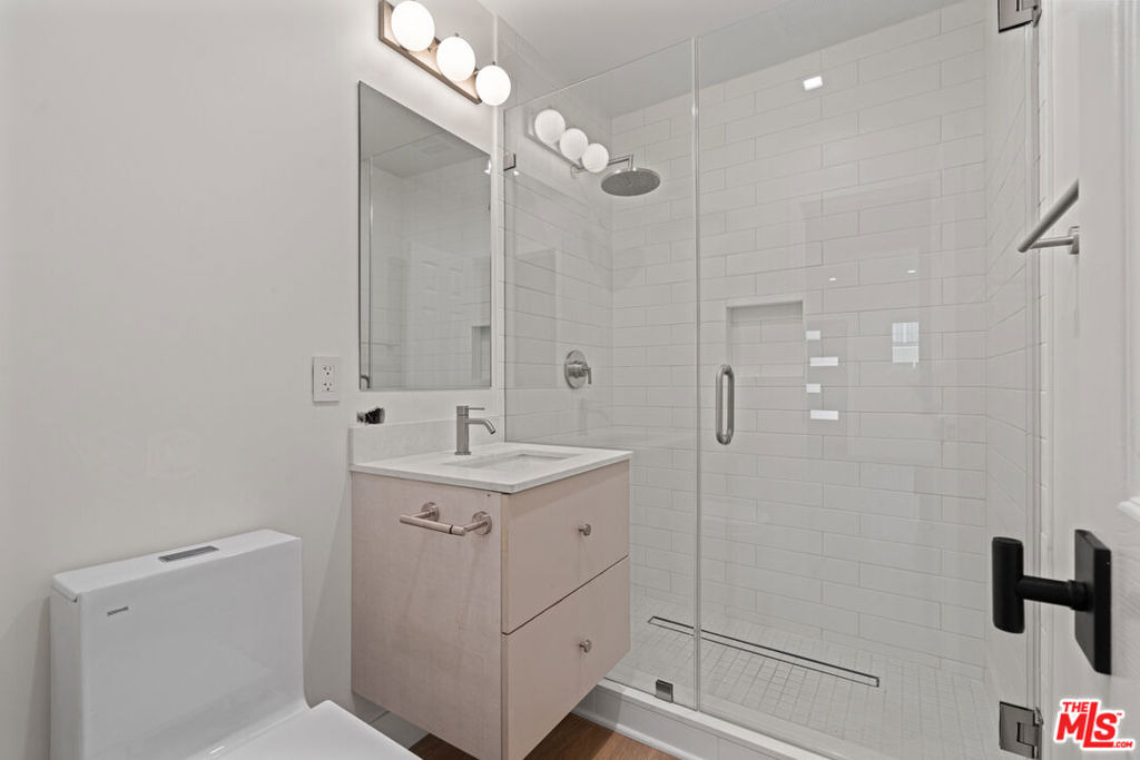 420 S Sepulveda Boulevard - Photo 14