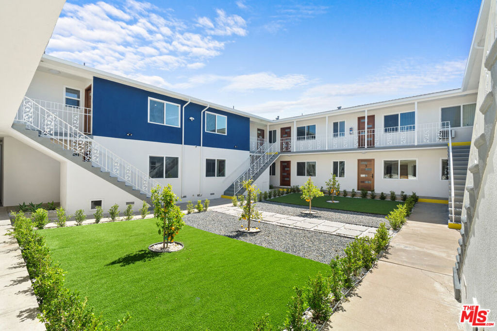 420 S Sepulveda Boulevard - Photo 2