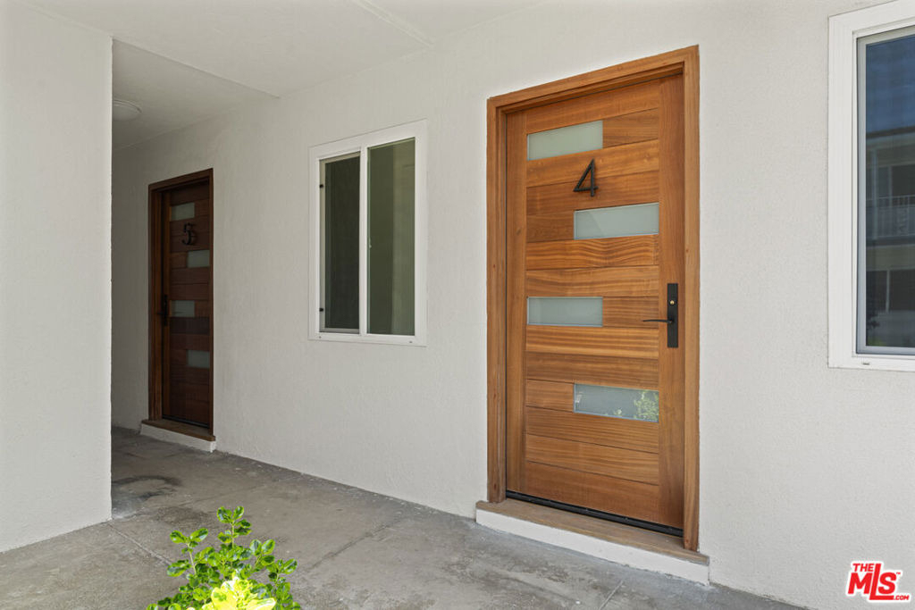 420 S Sepulveda Boulevard - Photo 3