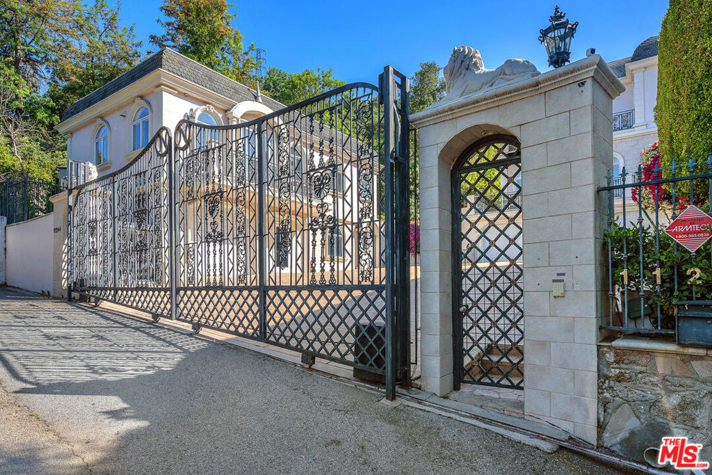 11244 Briarcliff Lane - Photo 49